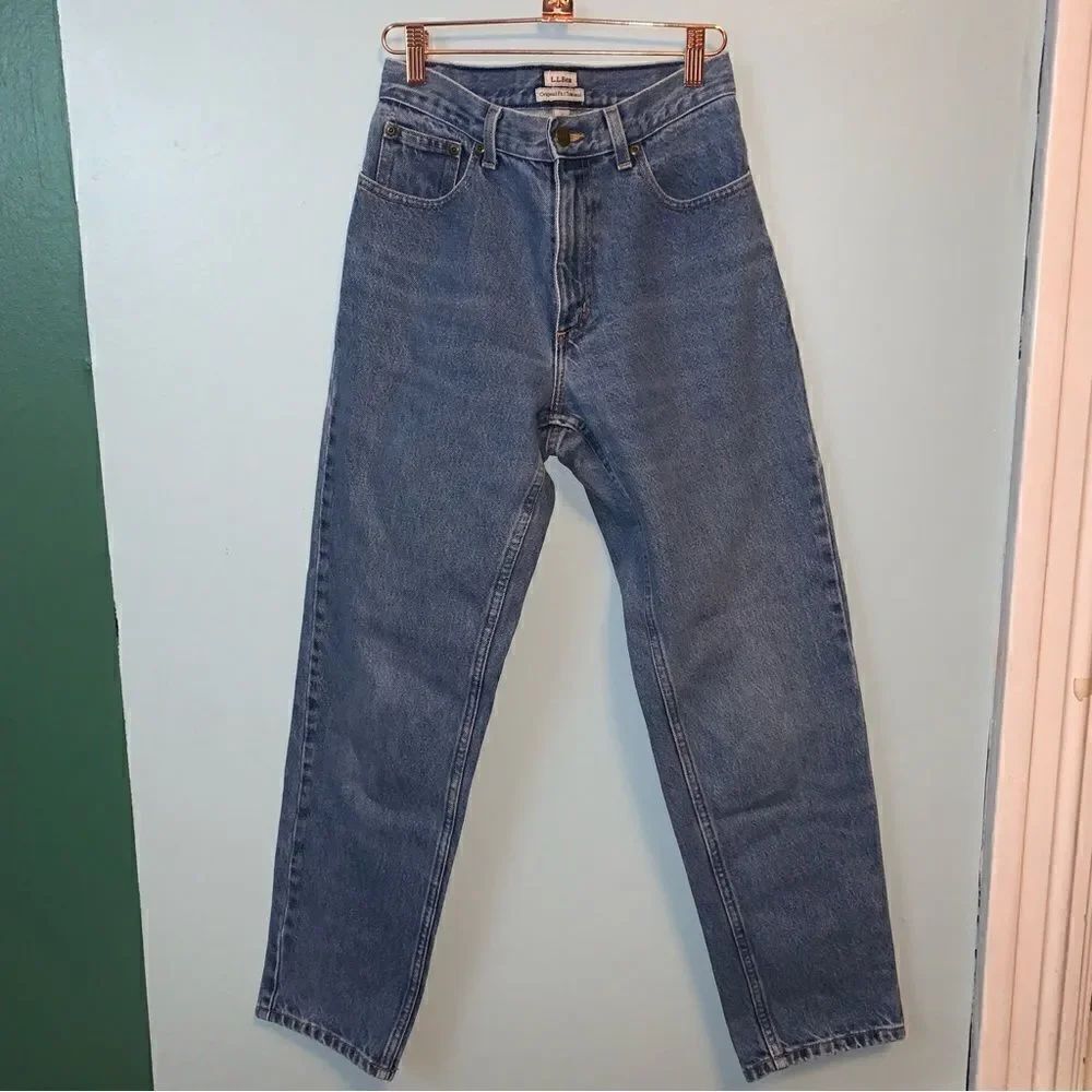 L.L. Bean Vintage High waisted jeans size 4